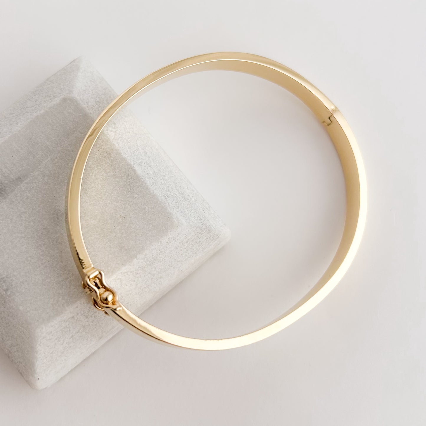 Flat Bangle