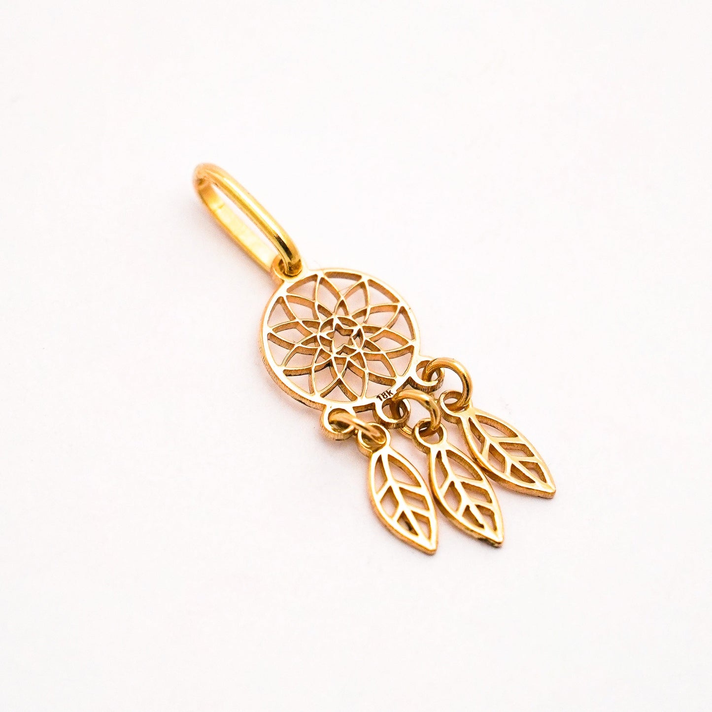 Mini Dreamcatcher Pendant in 18K Gold