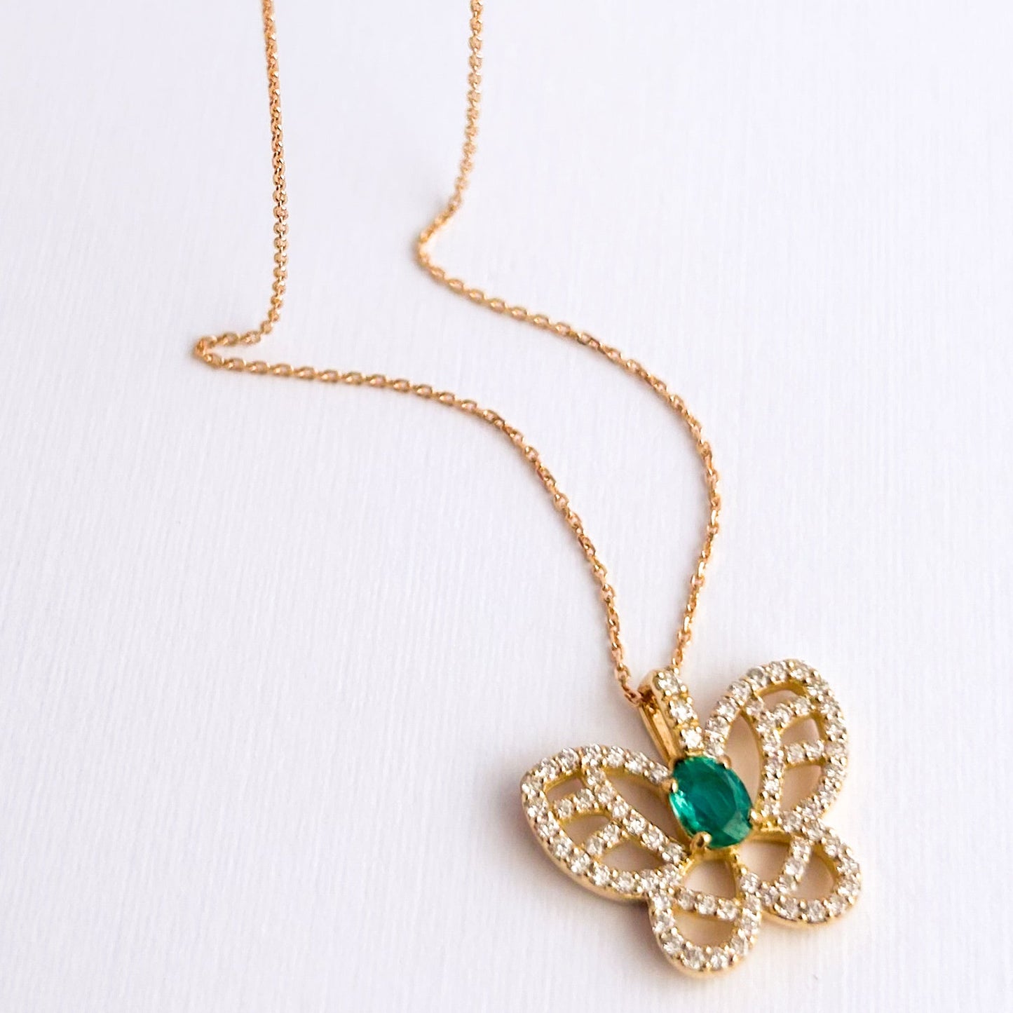 Butterfly Openwork Natural Diamond and Emerald Necklace in 18K Gold