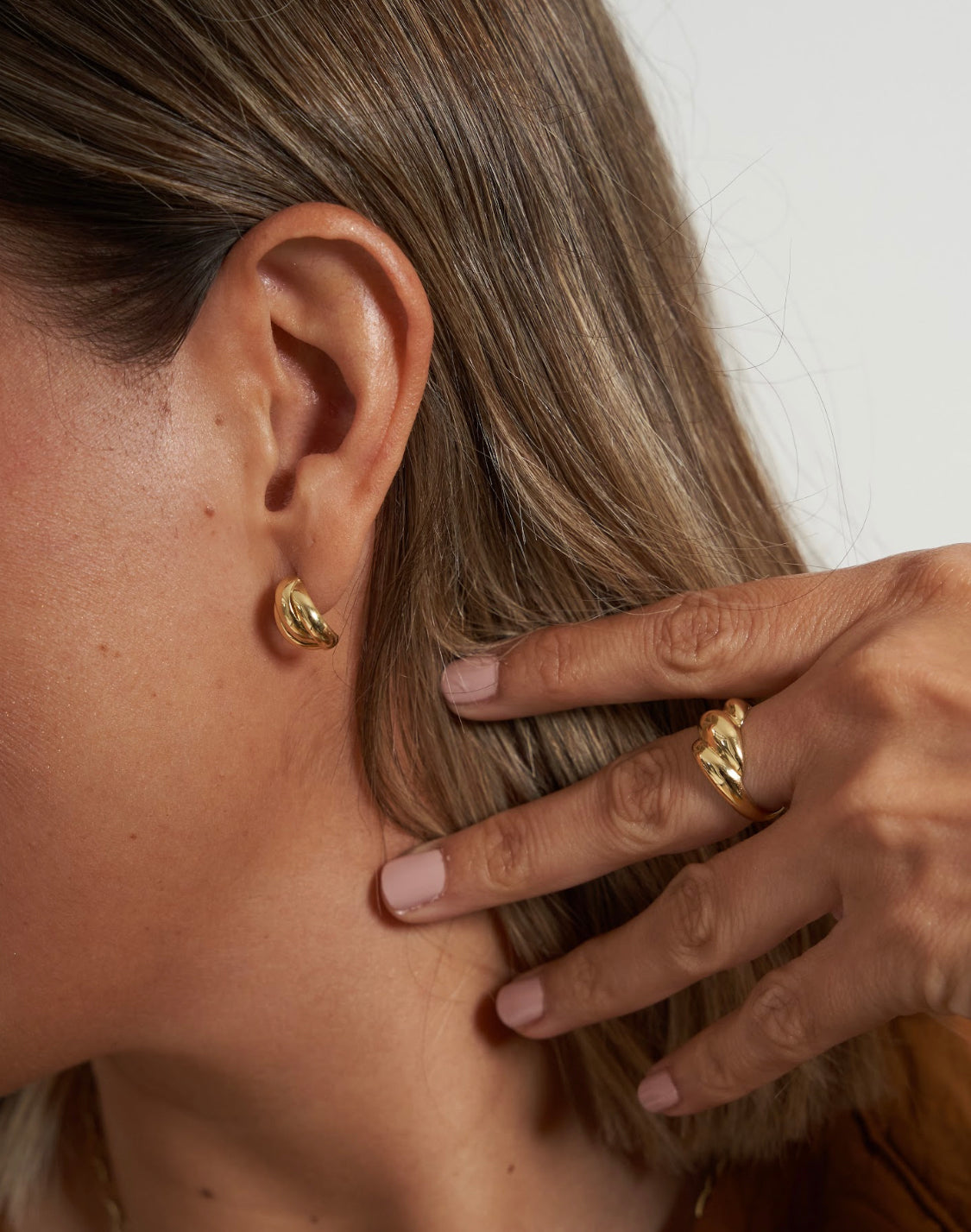 Big Croissant Ring in 18K Gold