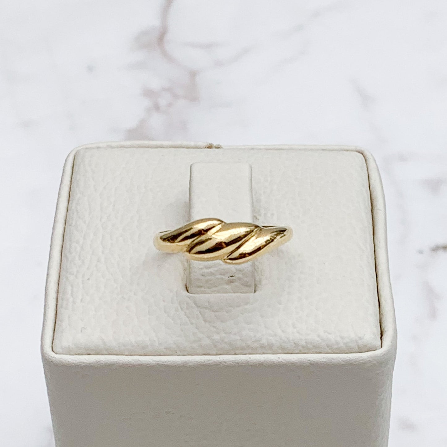 Small Croissant Ring in 18K Gold