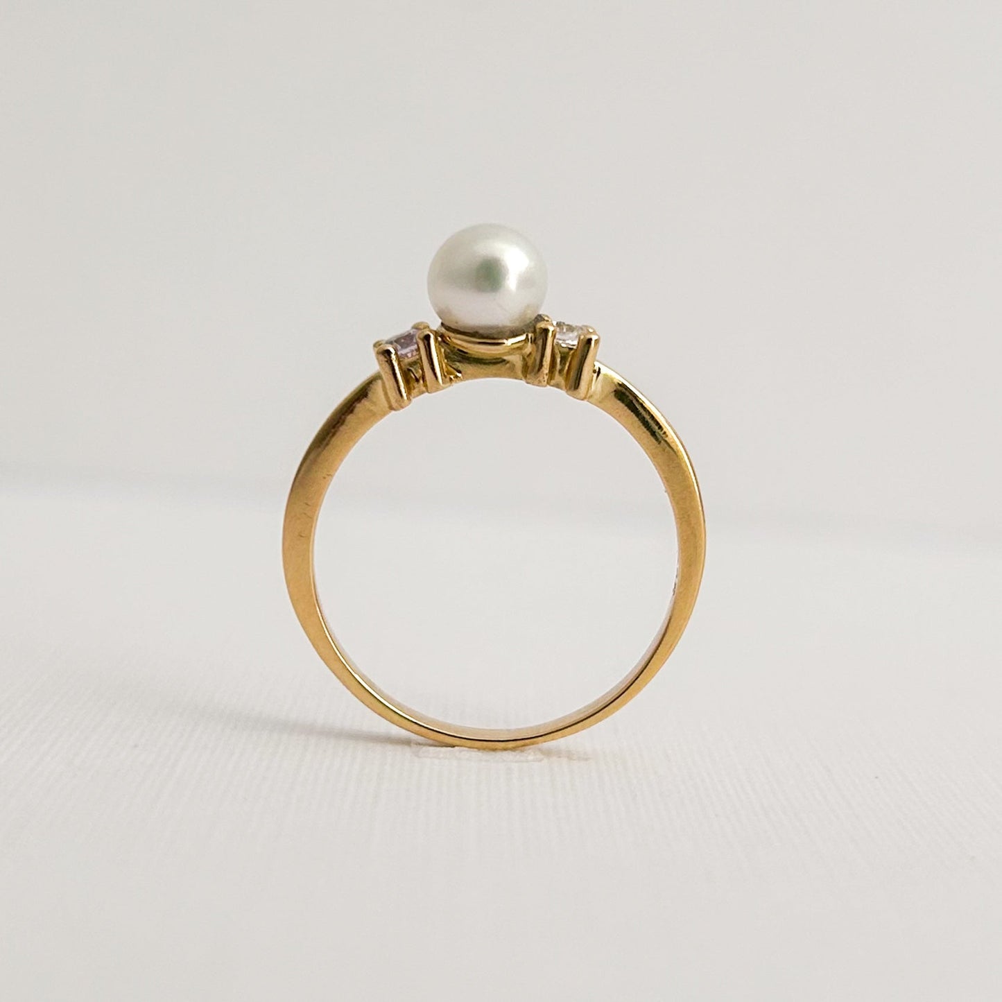 Natural Pearl Desir Ring in 18K Gold