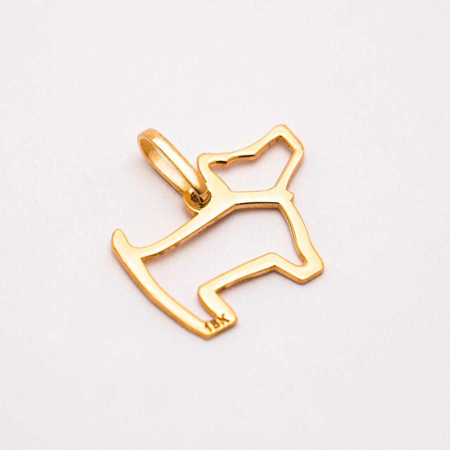 Puppy Pendant in 18K Gold