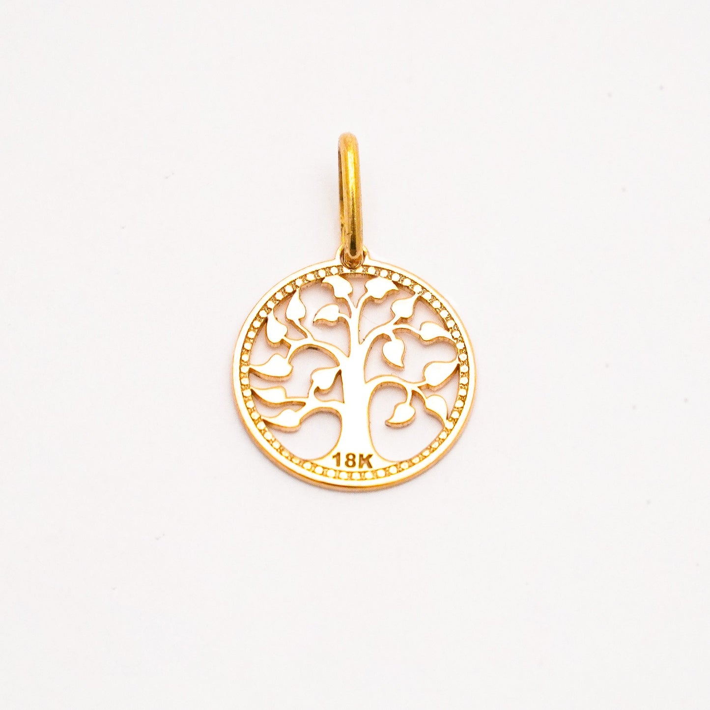 Medium Tree of Life Pendant in 18K Gold
