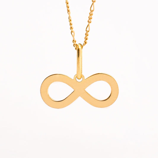 Infinity Pendant in 18K Gold
