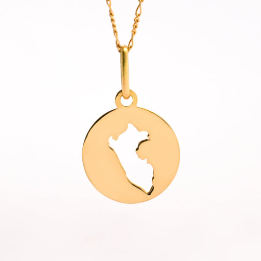 Round Peru Map Pendant in 18K Gold