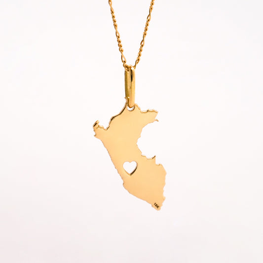 Peru Map Heart Pendant in 18K Gold