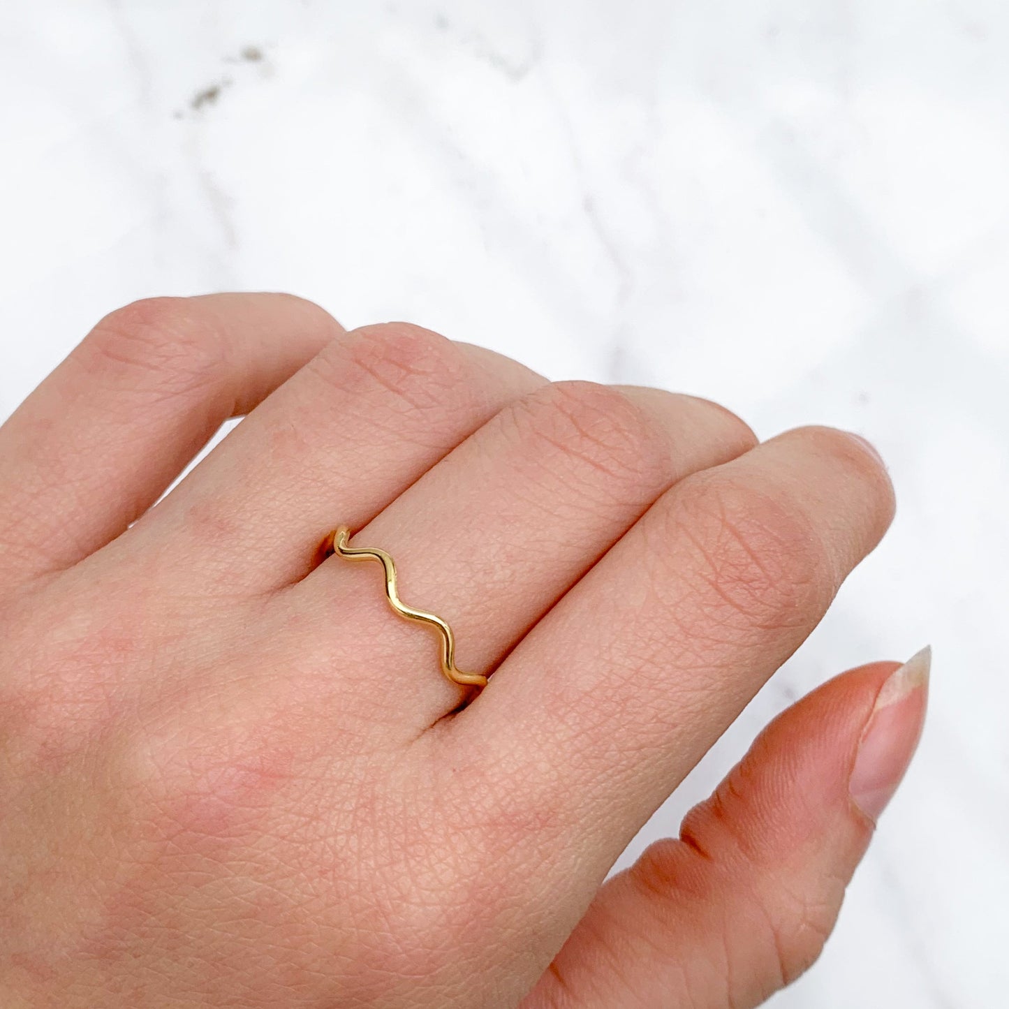 Wave Ring in 18K Gold