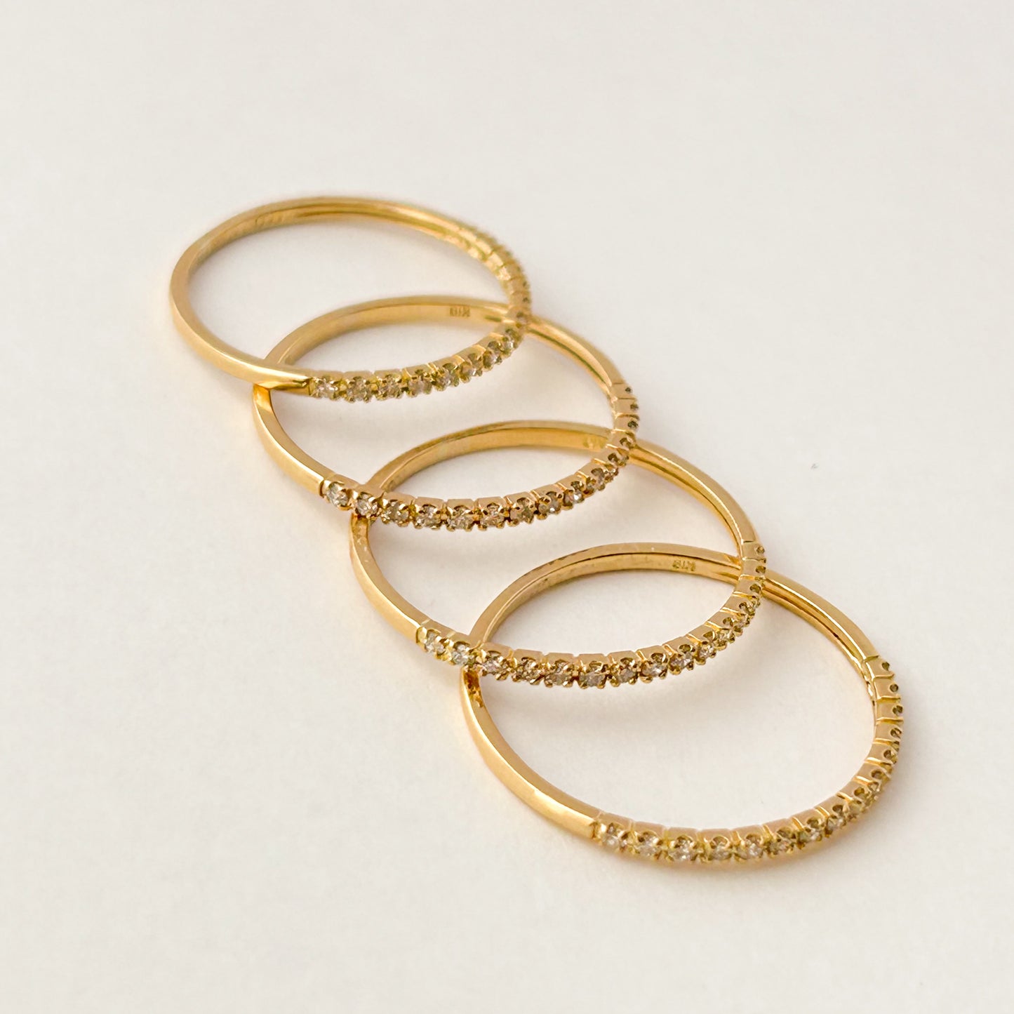 Headband Ring in 18K Gold with diamonds