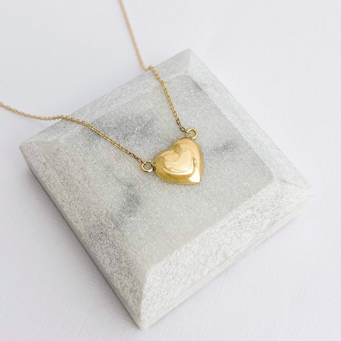 Heart Choker in 18K Gold