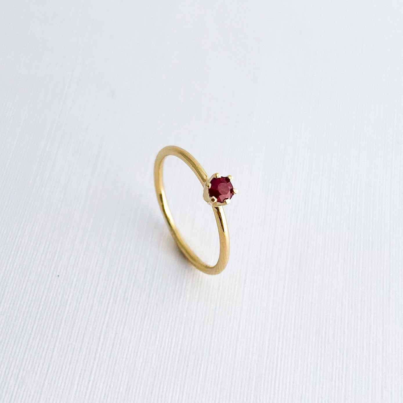 Seksar Natural Ruby Ring in 18K Gold