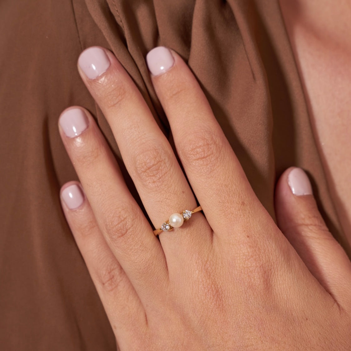 Natural Pearl Desir Ring in 18K Gold
