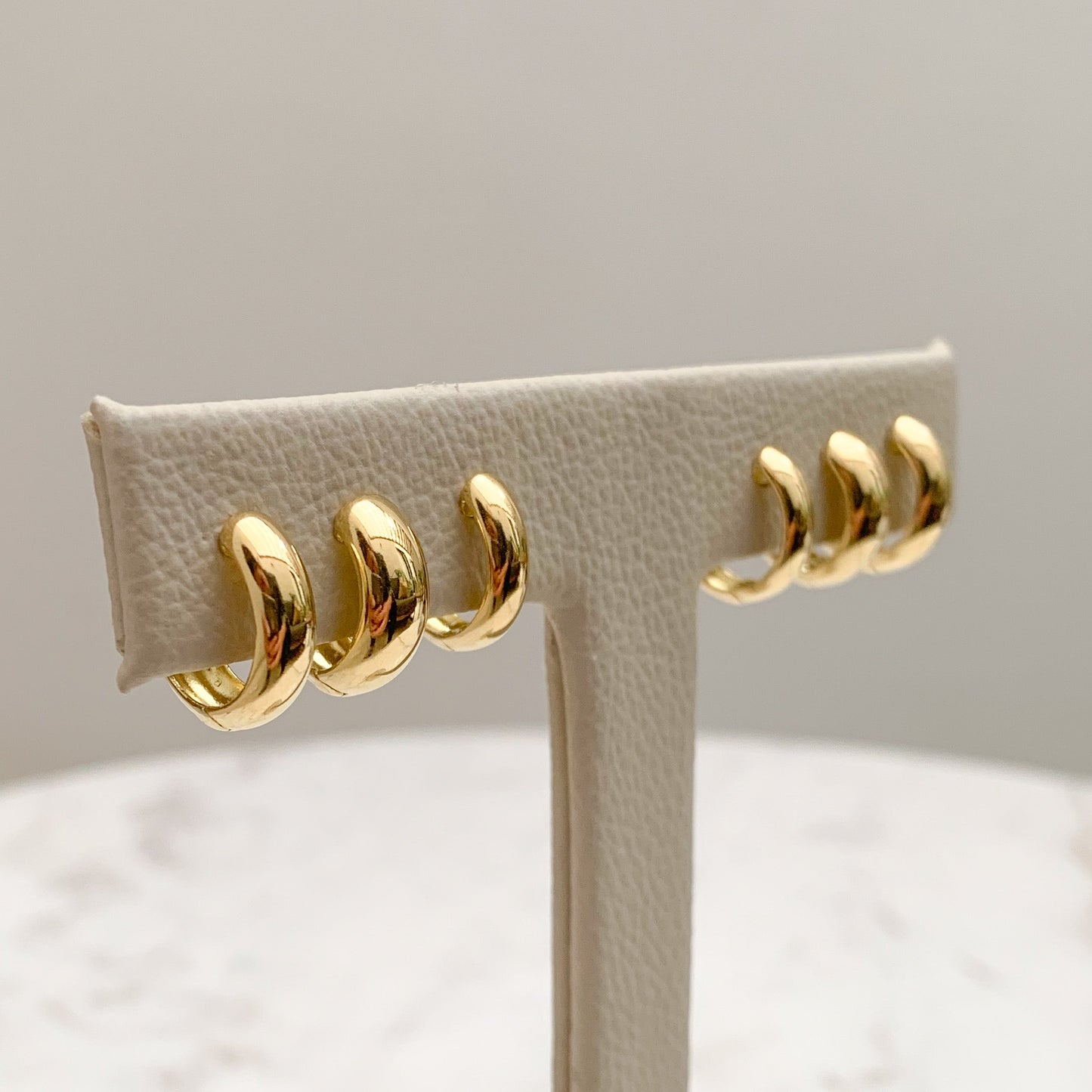 Thick Half Round Hoop Earrings in 18K Gold