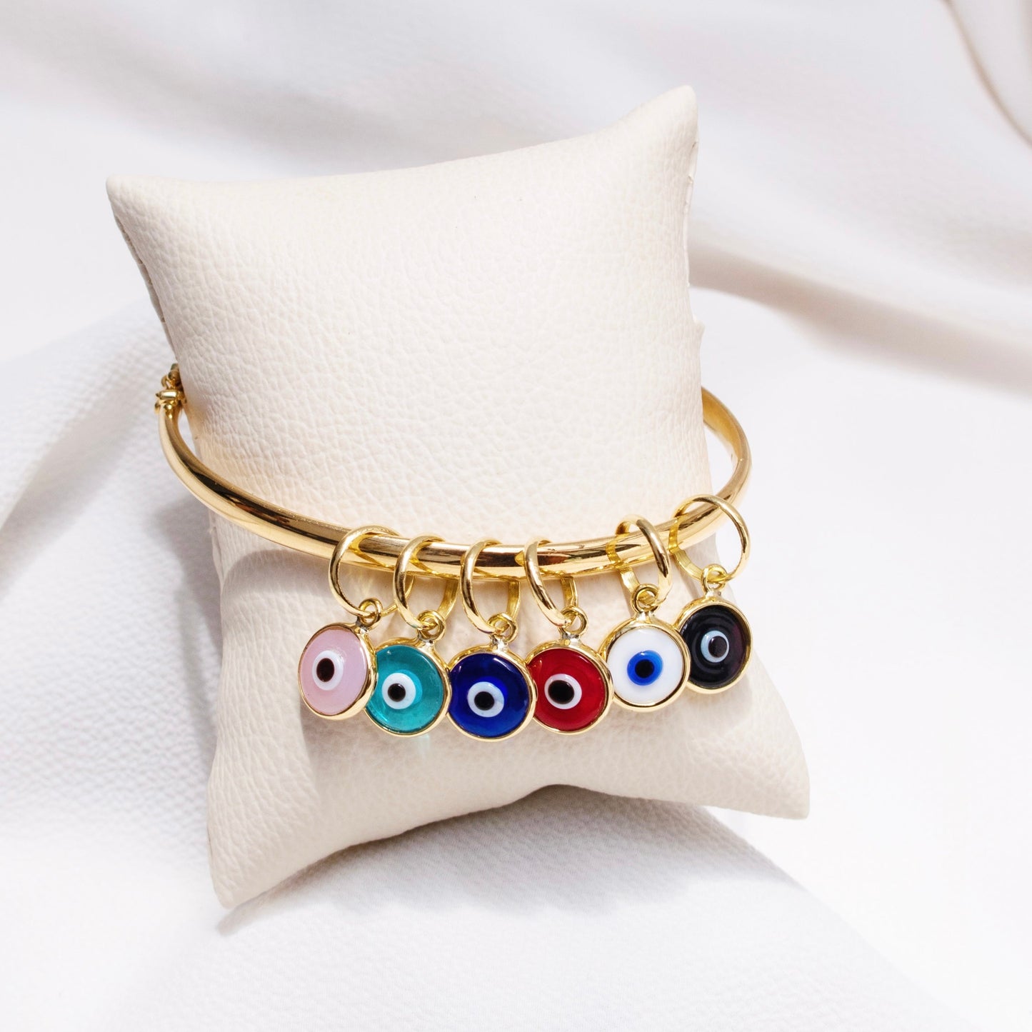 Evil Eye Bracelet Charm in 18K Gold