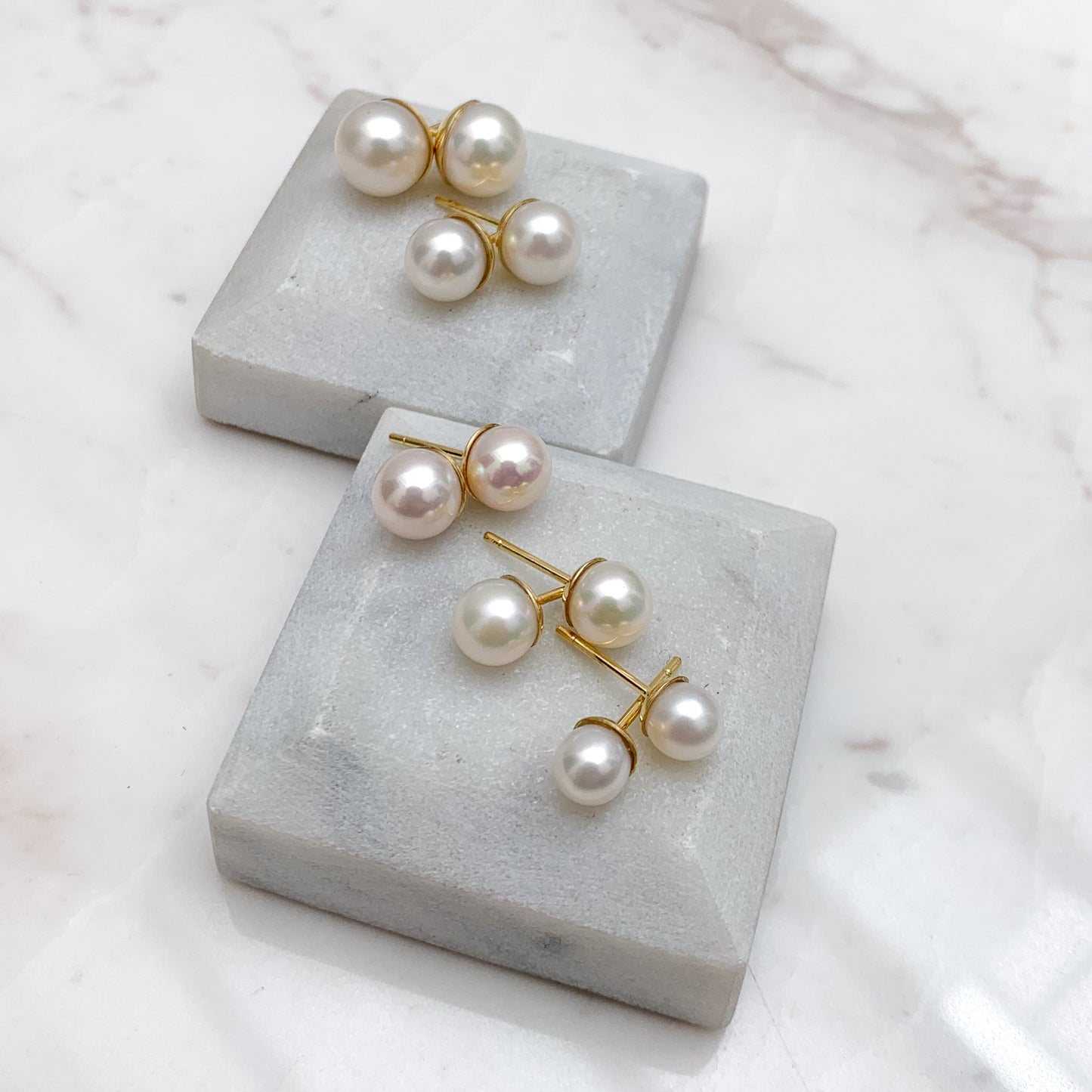 Natural Pearl Earrings in 18K Gold