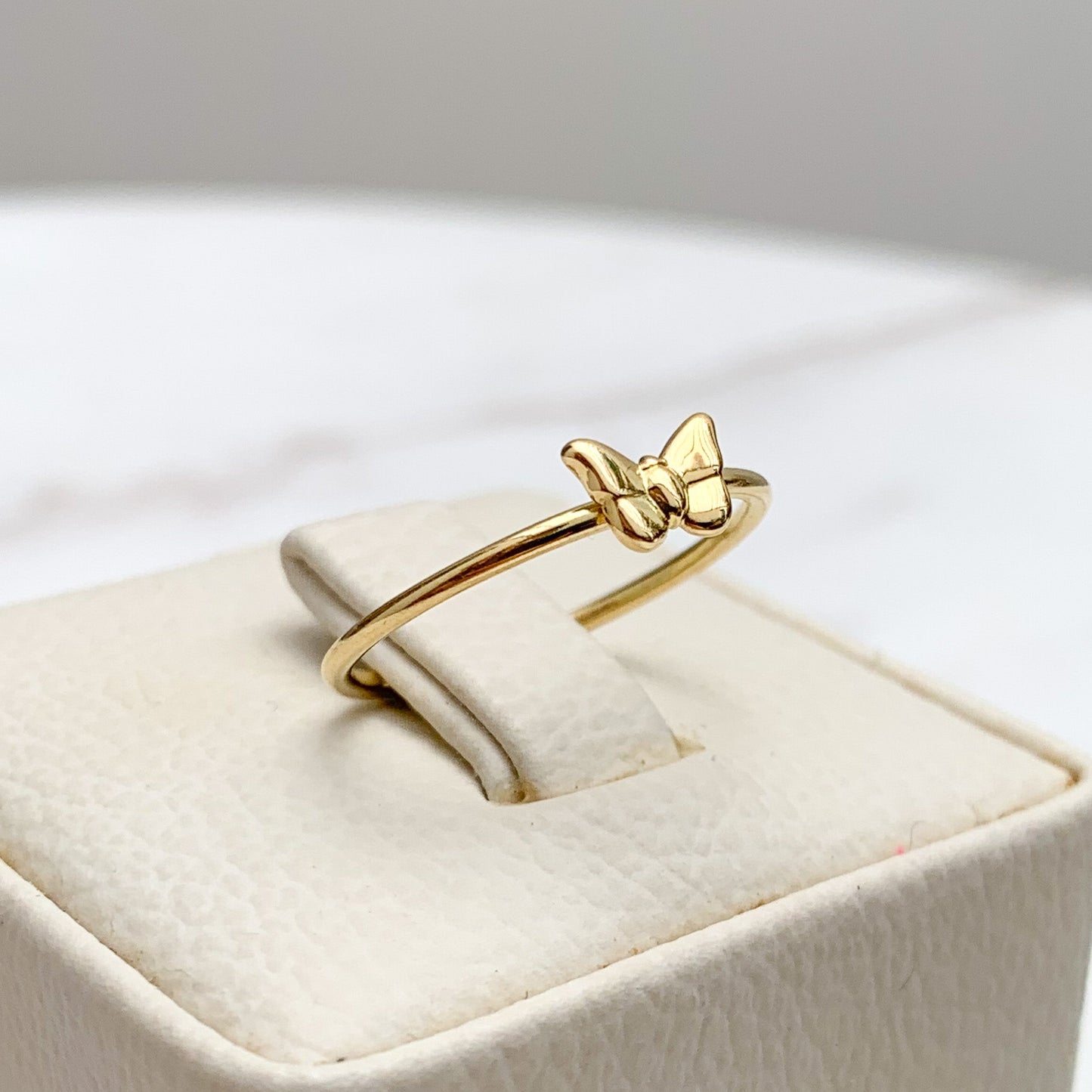Butterfly Ring in 18K Gold