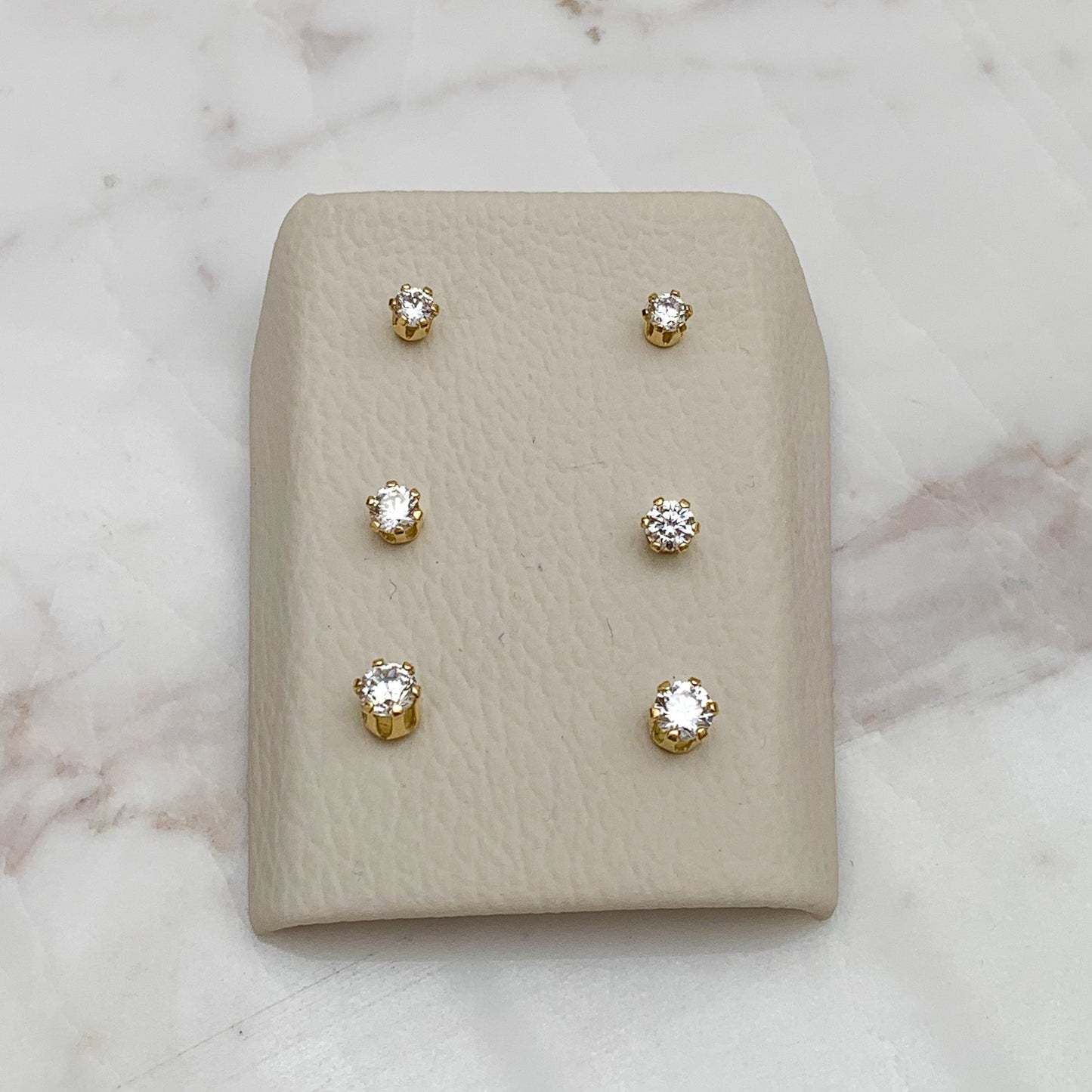 Baby Cubic Zirconia Prong Stud Earrings in 18K Gold